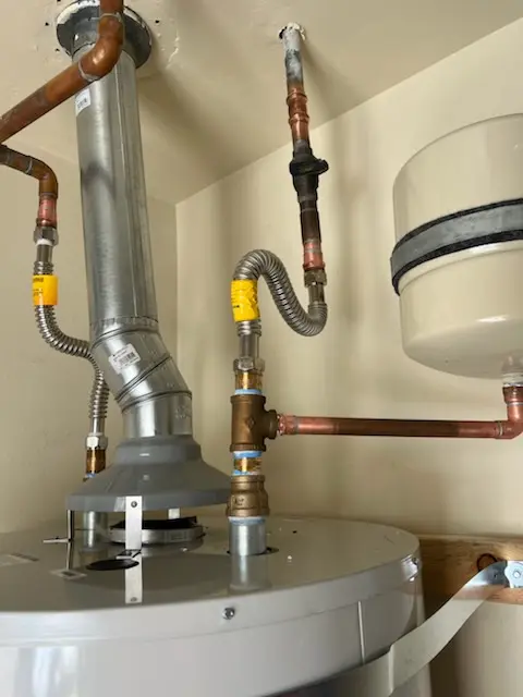 Water heater installation and plumbing repair in Tahoe Park